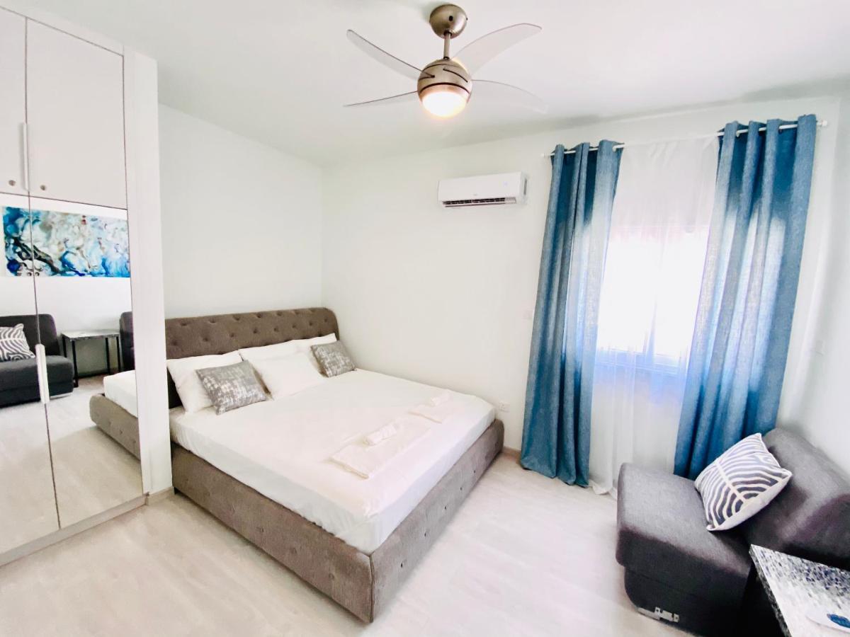 Sandy Bay Villa Agia Napa Exterior foto